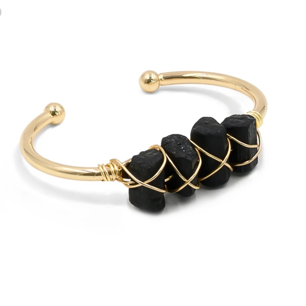 Kinsley Armelle Ravens Bracelet !!